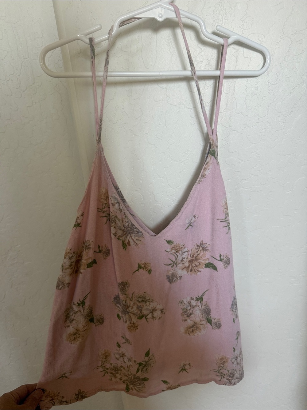 Forever 21 Pink Floral V-Neck Camisole